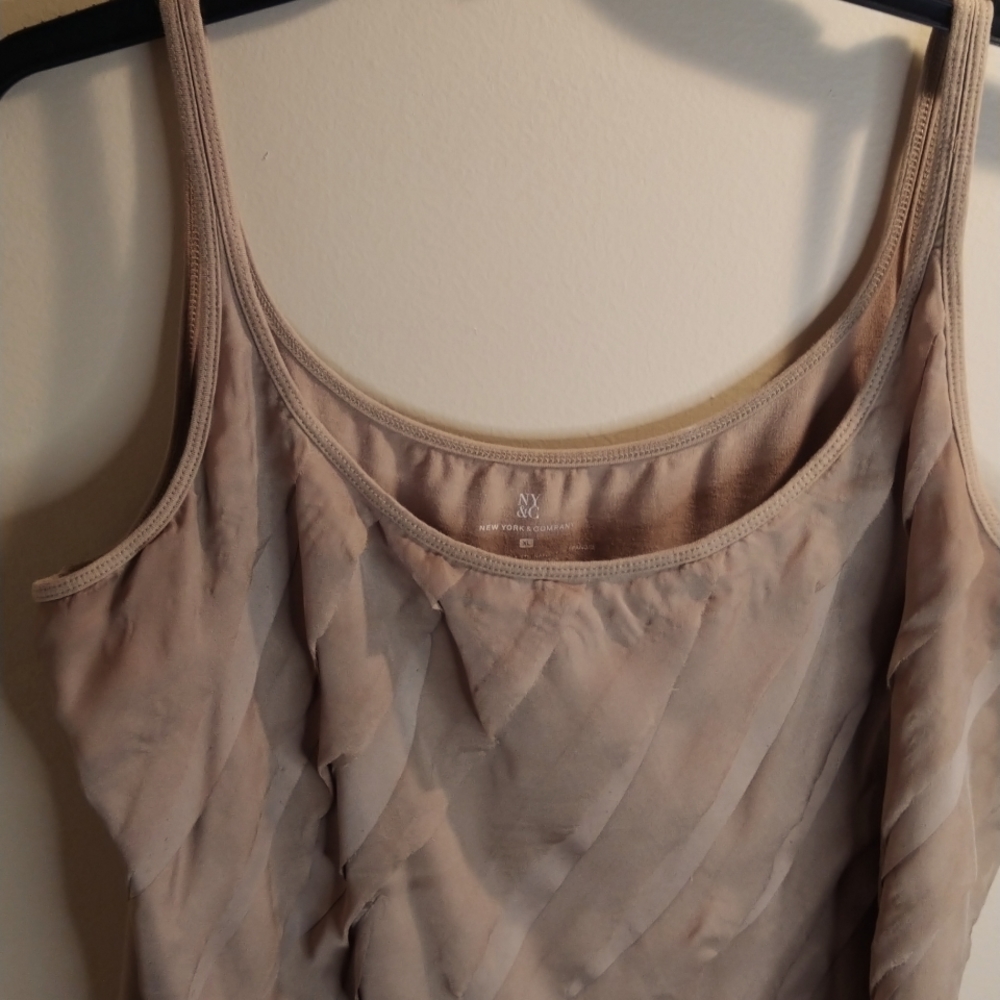 Tank Top Bundle. Dark Brown .